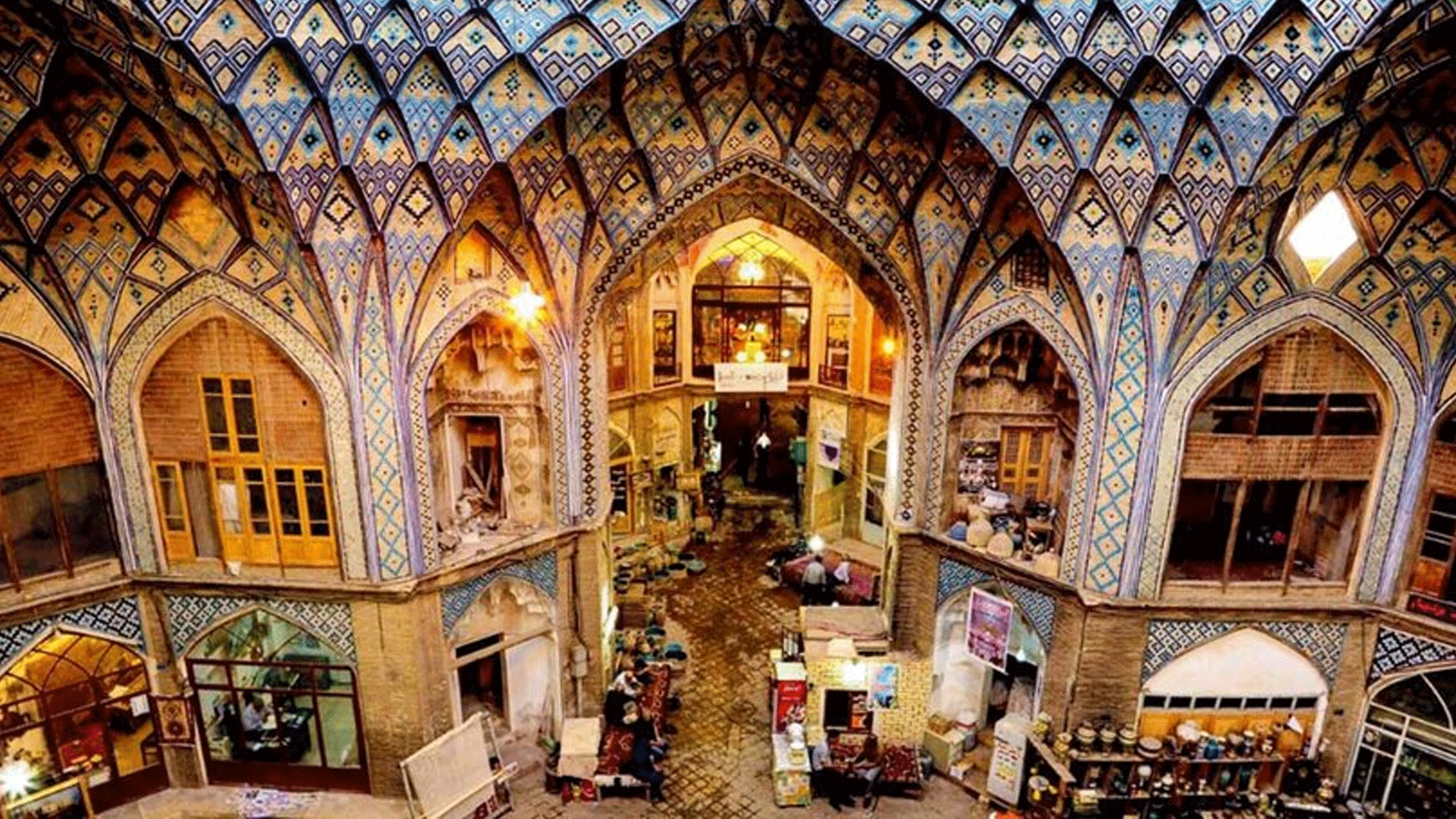 Isfahan-Grand-Bazaar